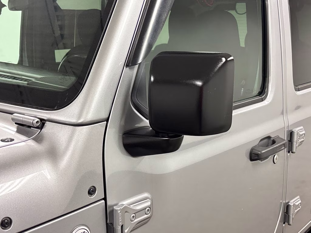 2019 Billet Silver Metallic Clearcoat Jeep Wrangler Unlimited Sport S 4X4 SUV