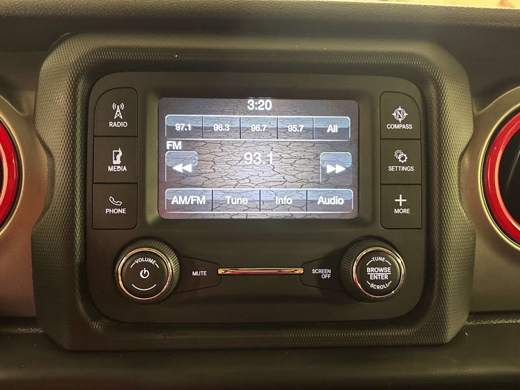 2019 Billet Silver Metallic Clearcoat Jeep Wrangler Unlimited Sport S 4X4 SUV
