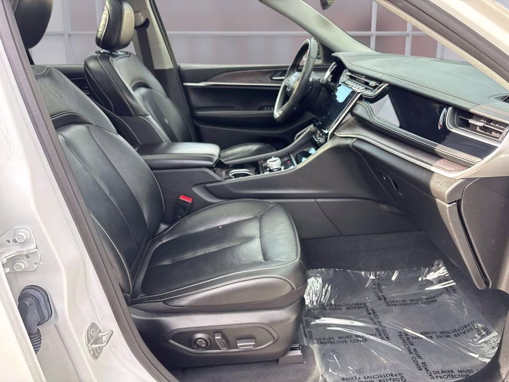 2022 Bright White Clearcoat Jeep Grand Cherokee 4xe 4X4 SUV