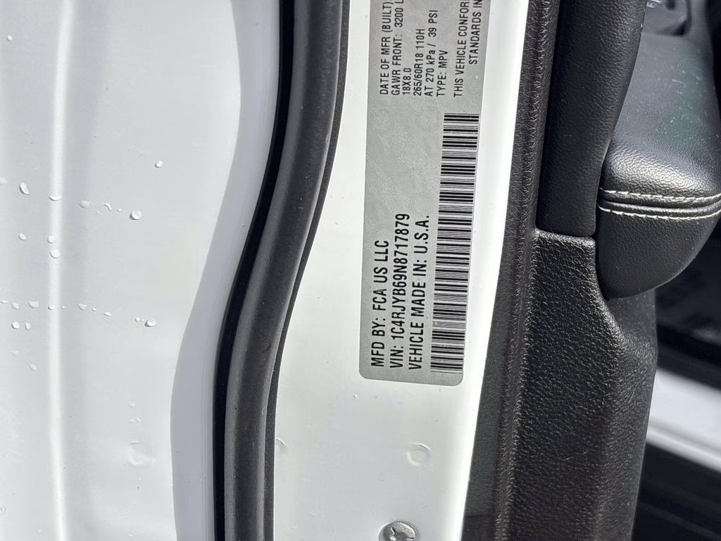 2022 Bright White Clearcoat Jeep Grand Cherokee 4xe 4X4 SUV