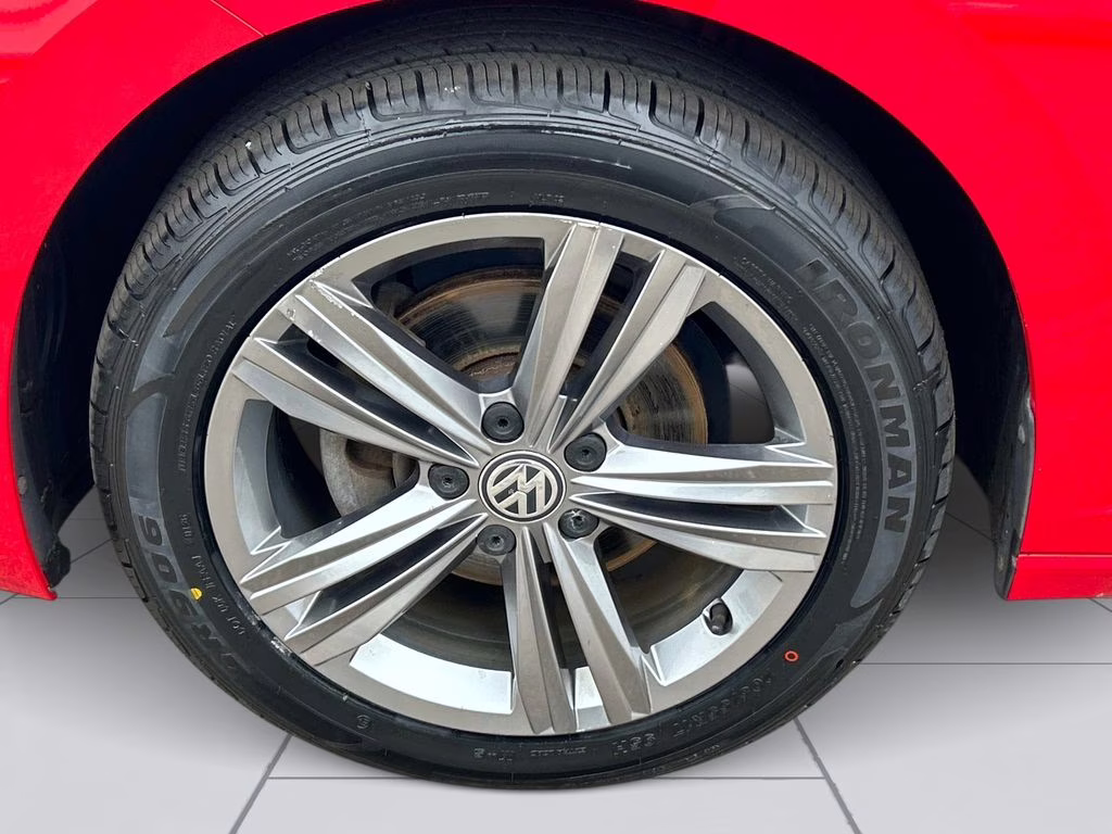 2019 Tornado Red Volkswagen Jetta R-Line FWD Sedan