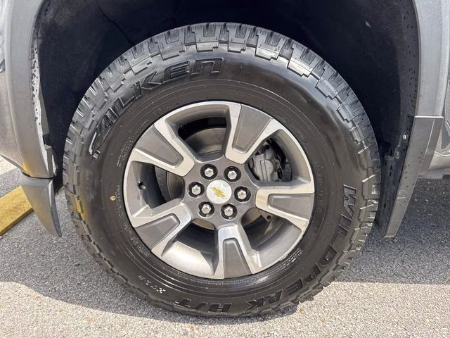 2016 Cyber Gray Metallic Chevrolet Colorado Z71 4X4 Truck