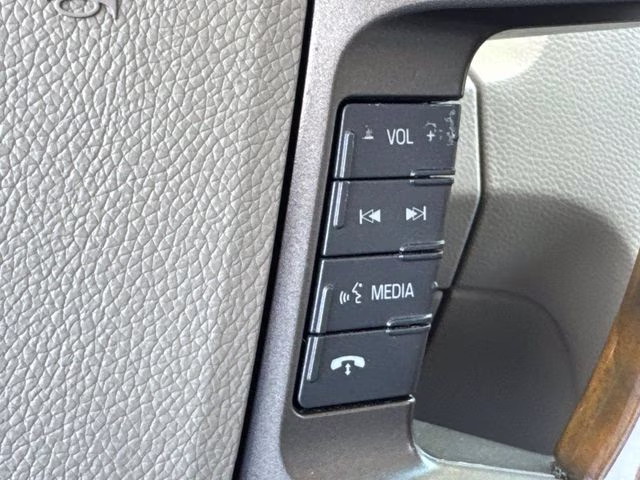 2012 Ingot Silver Lincoln Navigator Base RWD SUV