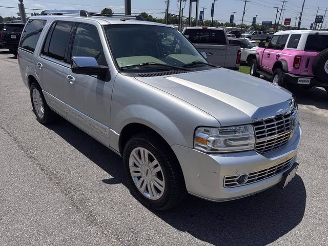 2012 Ingot Silver Lincoln Navigator Base RWD SUV