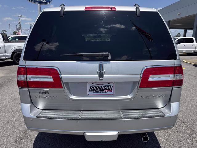 2012 Ingot Silver Lincoln Navigator Base RWD SUV