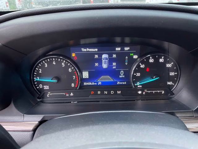 2020 White Metallic Ford Explorer Limited 4X4 SUV