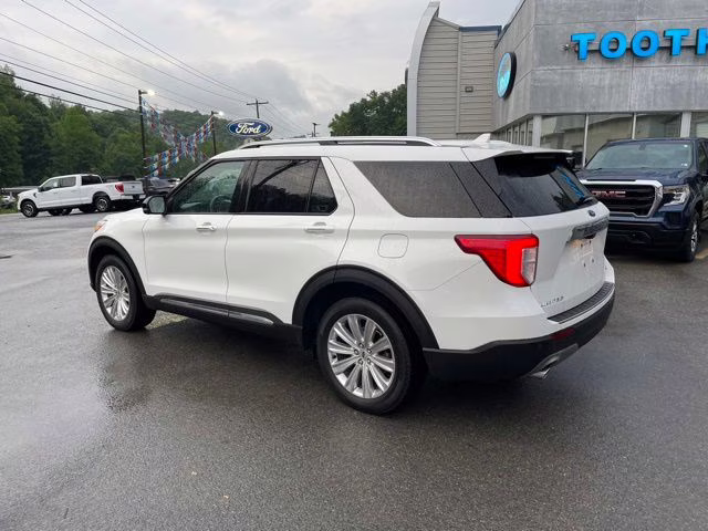 2020 White Metallic Ford Explorer Limited 4X4 SUV