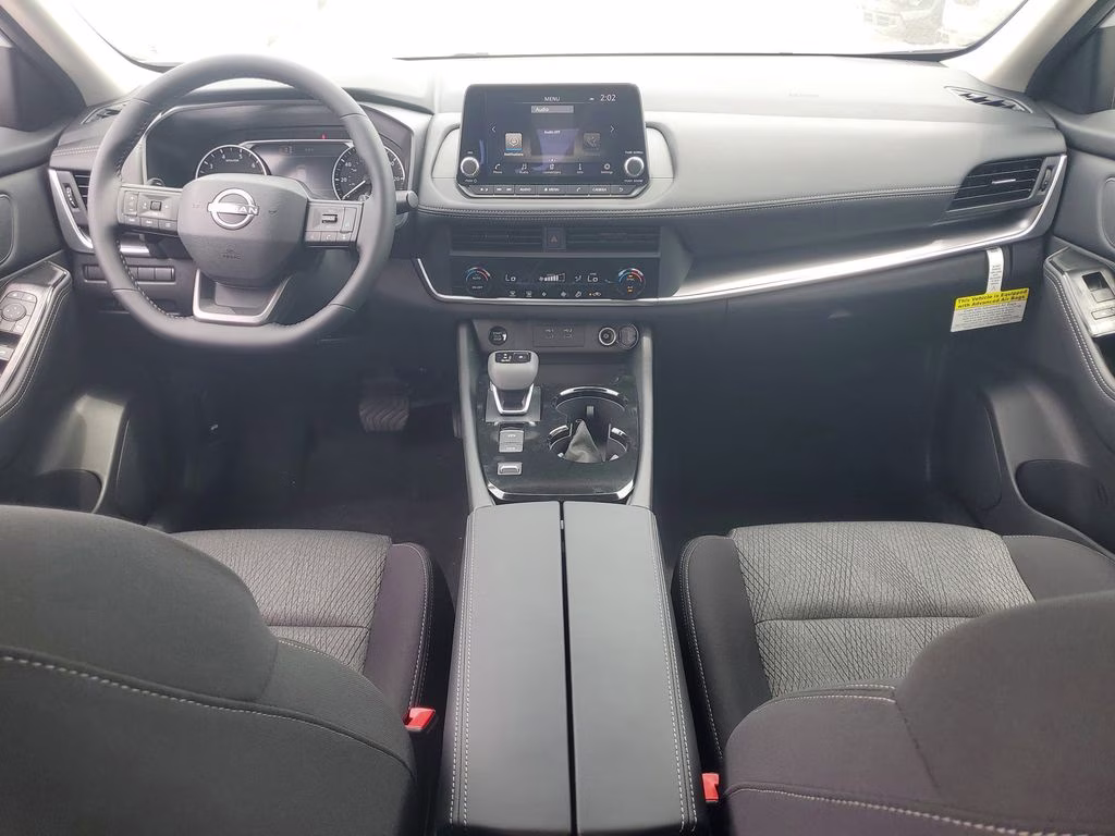 2026 Everest White Pearl Tricoat Nissan Rogue SV FWD SUV
