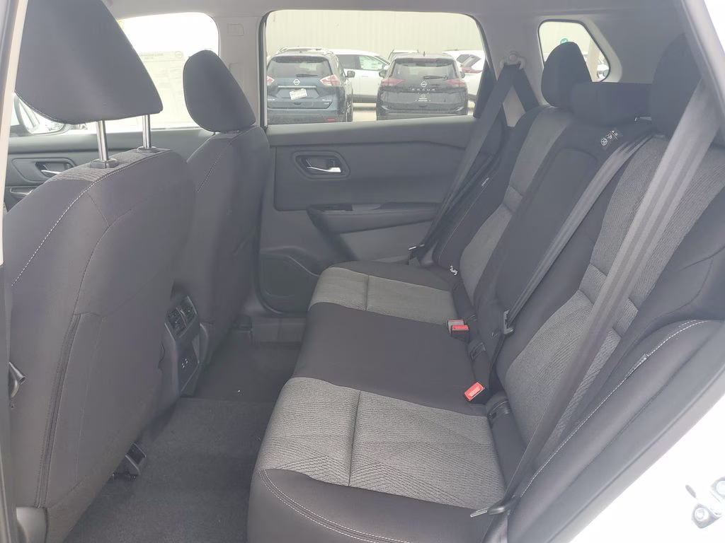 2026 Everest White Pearl Tricoat Nissan Rogue SV FWD SUV