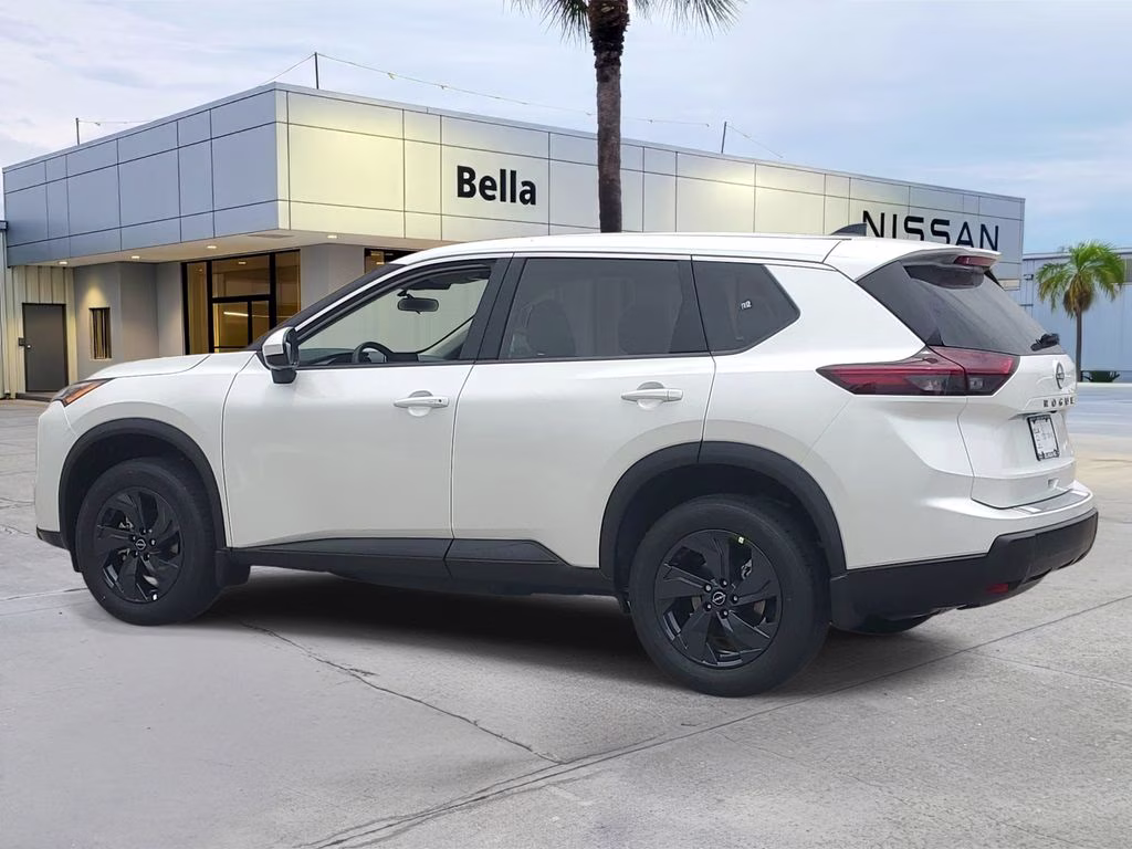 2026 Everest White Pearl Tricoat Nissan Rogue SV FWD SUV