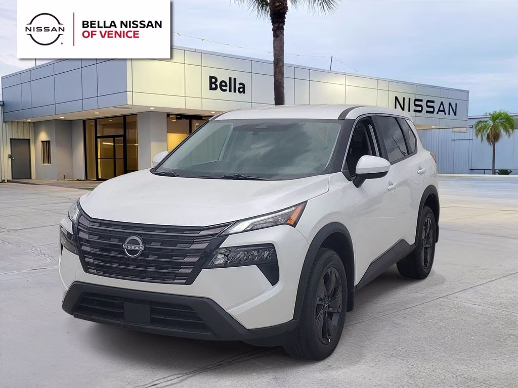 2026 Everest White Pearl Tricoat Nissan Rogue SV FWD SUV