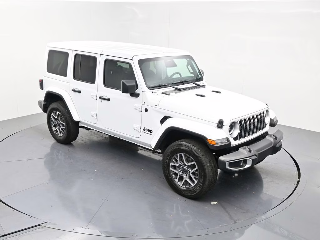 2026 Bright White Clearcoat Jeep Wrangler Sahara 4X4 SUV