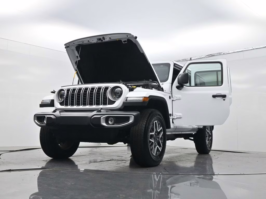 2026 Bright White Clearcoat Jeep Wrangler Sahara 4X4 SUV
