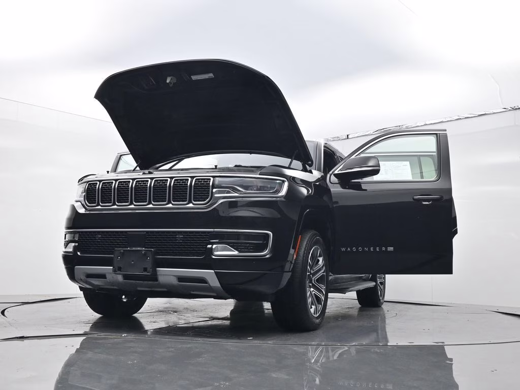 2024 Diamond Black Crystal Pearlcoat Jeep Wagoneer Series II RWD SUV