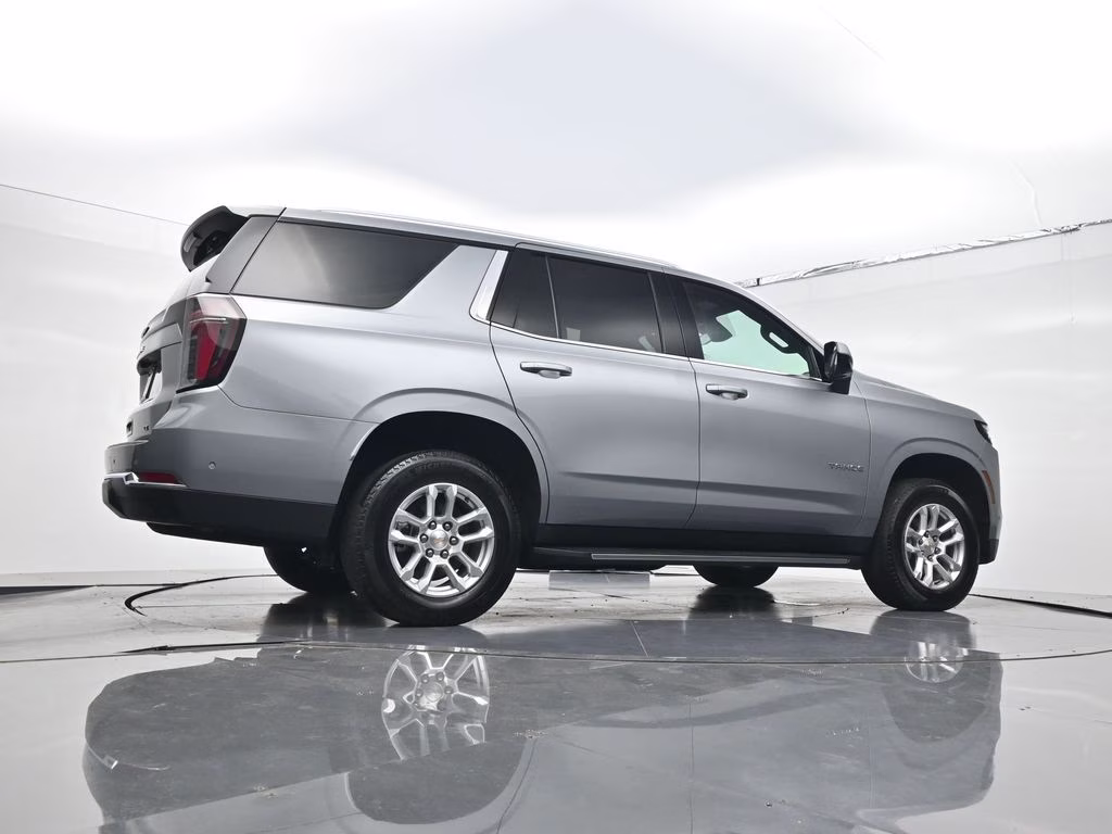 2025 Sterling Gray Metallic Chevrolet Tahoe LT 4X4 SUV