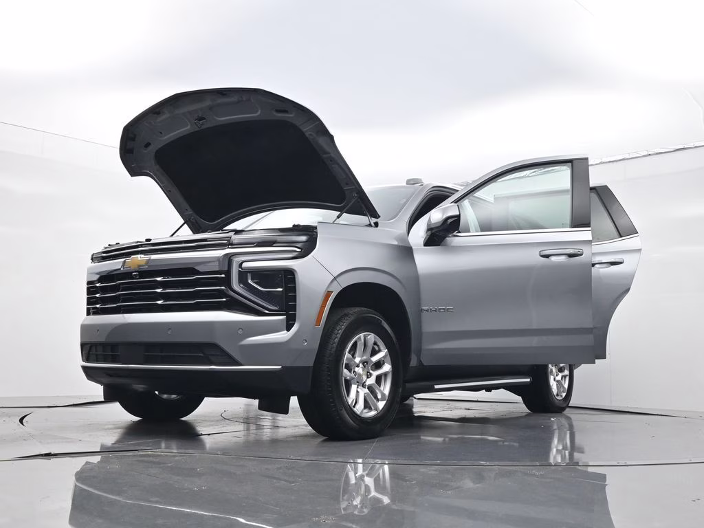 2025 Sterling Gray Metallic Chevrolet Tahoe LT 4X4 SUV