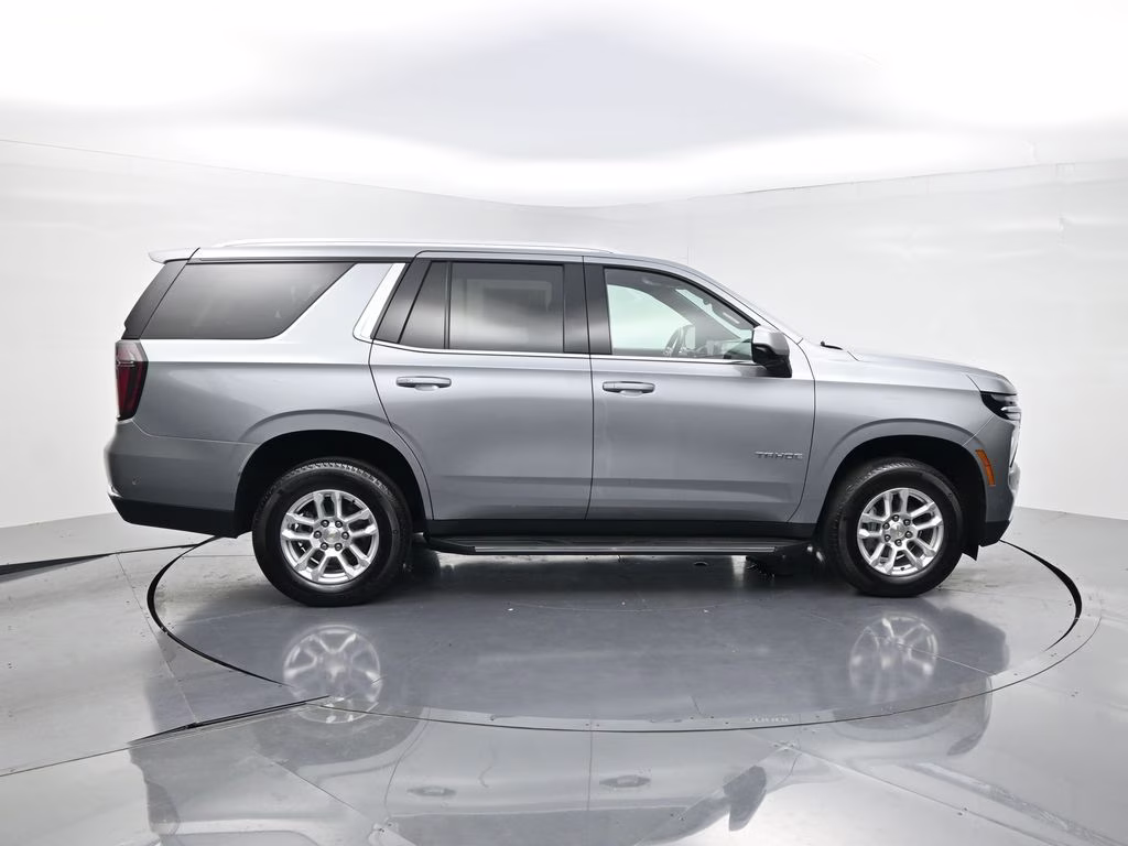 2025 Sterling Gray Metallic Chevrolet Tahoe LT 4X4 SUV