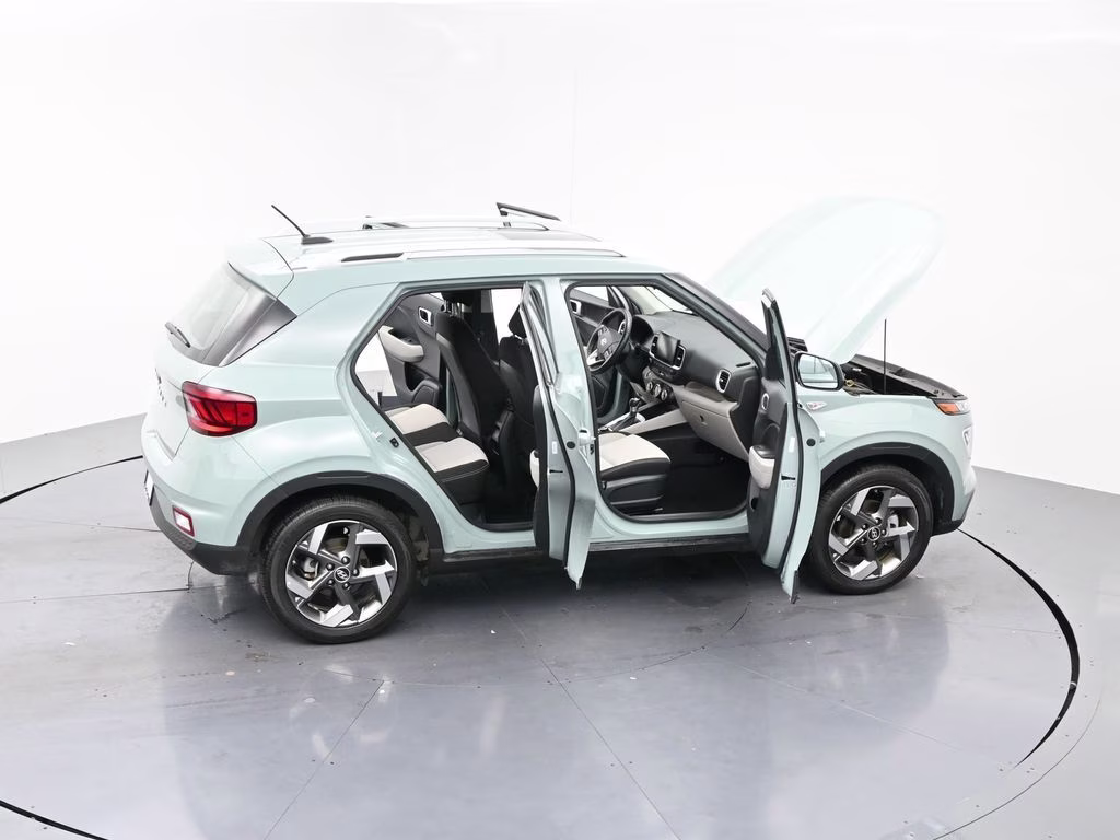 2025 Mirage Green Hyundai Venue SEL FWD SUV