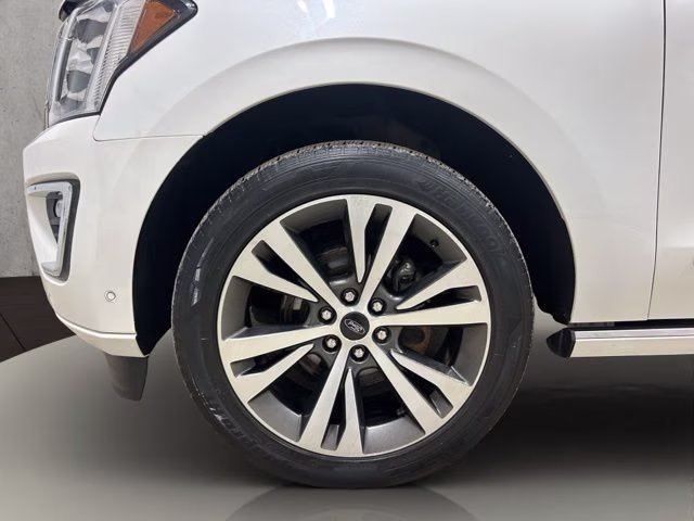 2021 Star White Metallic Tri-Coat Ford Expedition Platinum 4X4 SUV