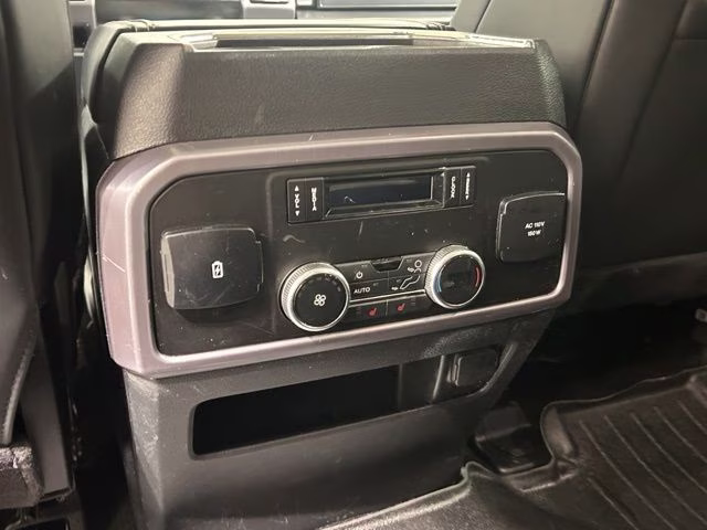 2021 Star White Metallic Tri-Coat Ford Expedition Platinum 4X4 SUV