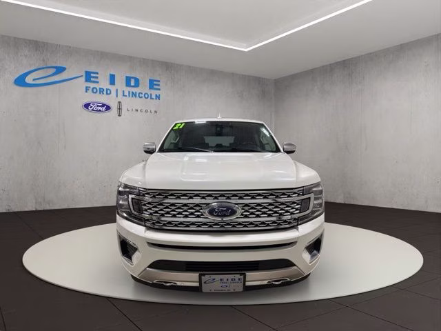 2021 Star White Metallic Tri-Coat Ford Expedition Platinum 4X4 SUV
