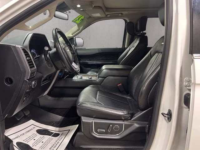 2021 Star White Metallic Tri-Coat Ford Expedition Platinum 4X4 SUV