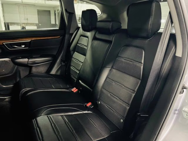 2022 Lunar Silver Metallic Honda CR-V Touring AWD SUV