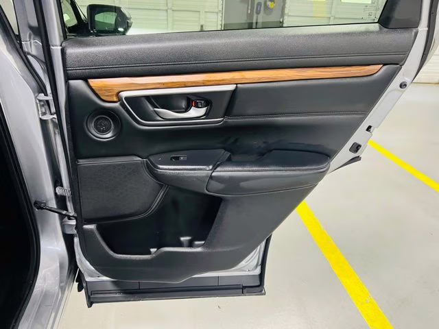 2022 Lunar Silver Metallic Honda CR-V Touring AWD SUV