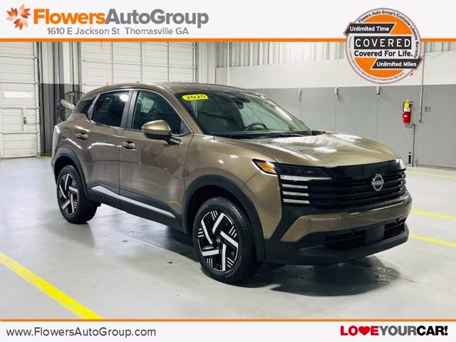 2025 Canyon Bronze Metallic Nissan Kicks SV SUV
