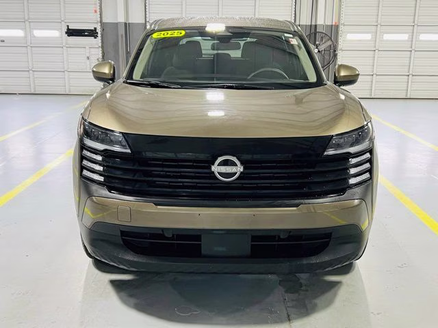 2025 Canyon Bronze Metallic Nissan Kicks SV FWD SUV