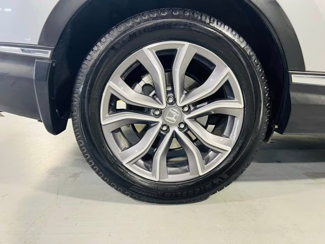 2022 Lunar Silver Metallic Honda CR-V Touring AWD SUV