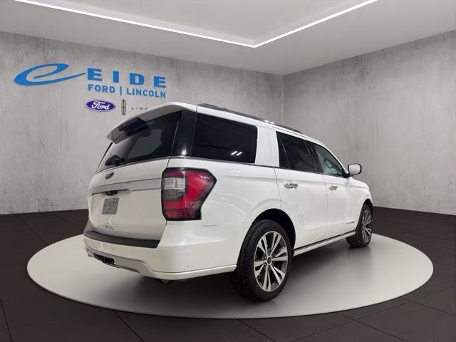 2021 Star White Metallic Tri-Coat Ford Expedition Platinum 4X4 SUV
