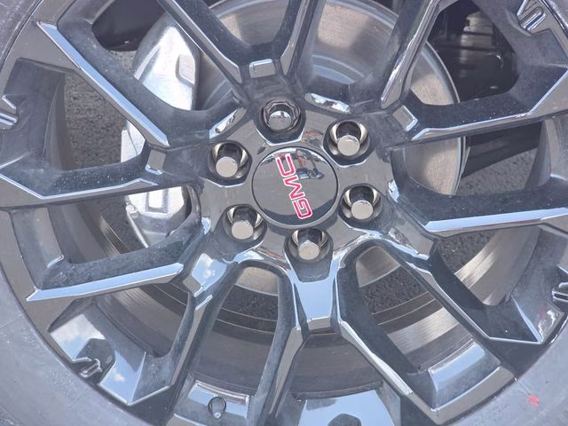 2026 Volcanic Red Tintcoat GMC Yukon Elevation 4X4 SUV