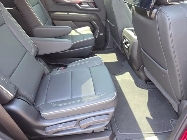 2026 Volcanic Red Tintcoat GMC Yukon Elevation 4X4 SUV