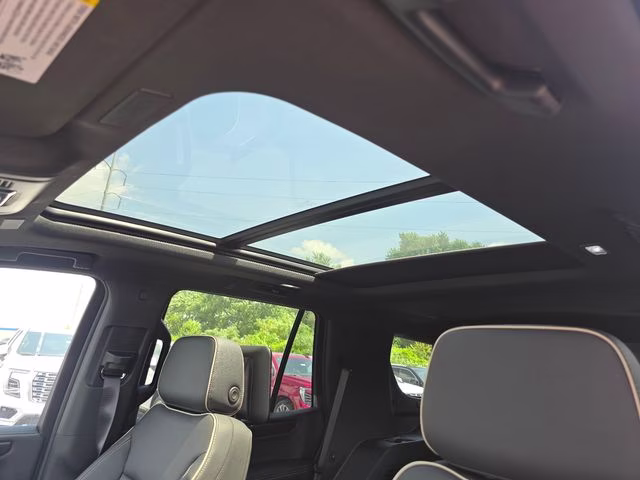 2026 Volcanic Red Tintcoat GMC Yukon Elevation 4X4 SUV