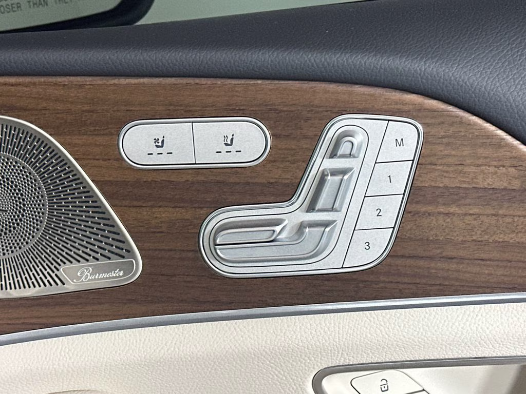 2025 Polar White Mercedes-Benz GLS GLS 450 AWD SUV