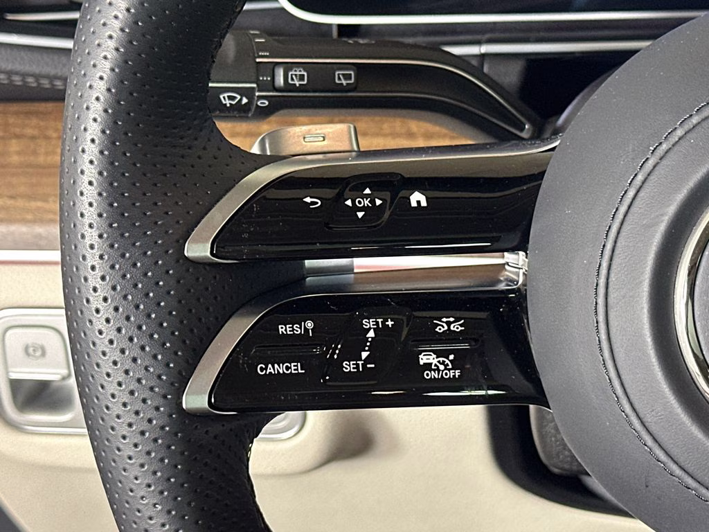 2025 Polar White Mercedes-Benz GLS GLS 450 AWD SUV