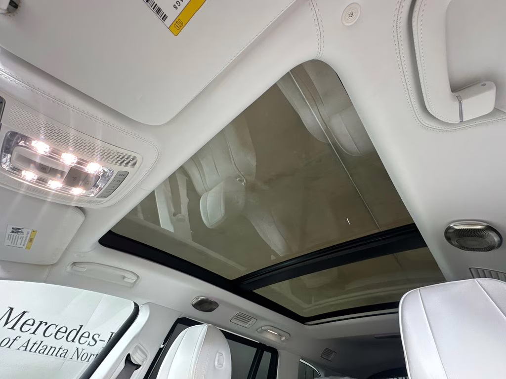 2022 Obsidian Black Metallic Mercedes-Benz GLS Maybach GLS 600 AWD SUV