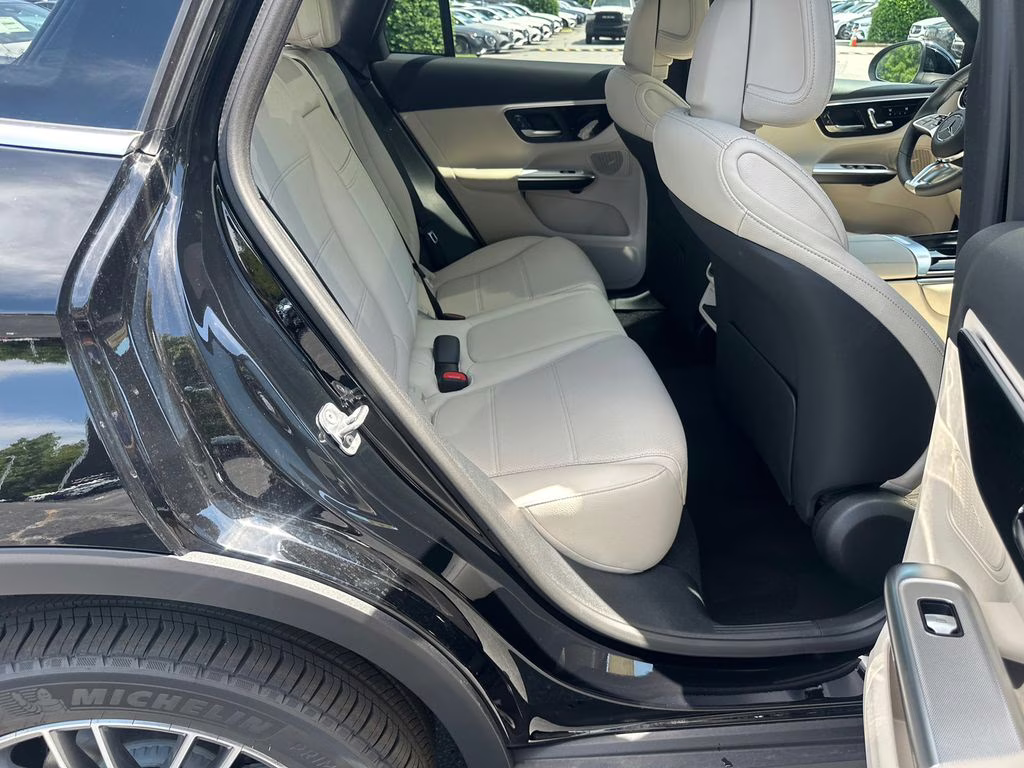 2026 Black Mercedes-Benz GLC GLC 300 RWD SUV