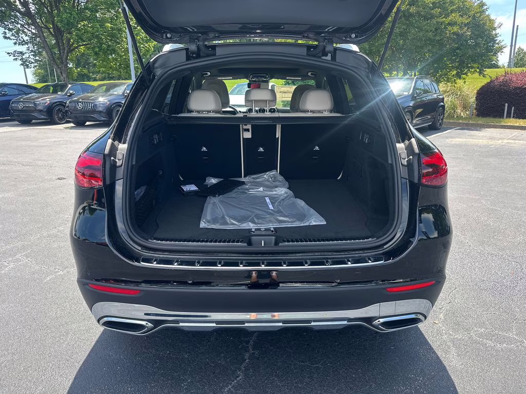 2026 Black Mercedes-Benz GLC GLC 300 RWD SUV