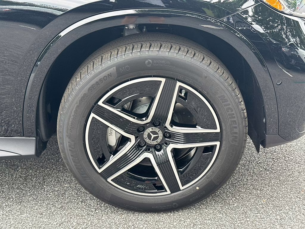 2026 Black Mercedes-Benz GLC GLC 300 RWD SUV
