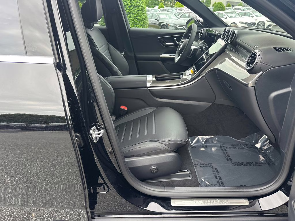 2026 Black Mercedes-Benz GLC GLC 300 RWD SUV