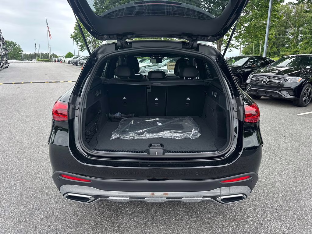 2026 Black Mercedes-Benz GLC GLC 300 RWD SUV