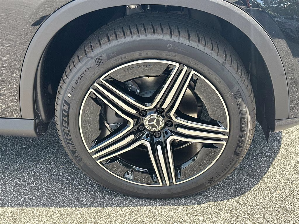 2026 105/040black Mercedes-Benz GLC GLC 300 RWD SUV
