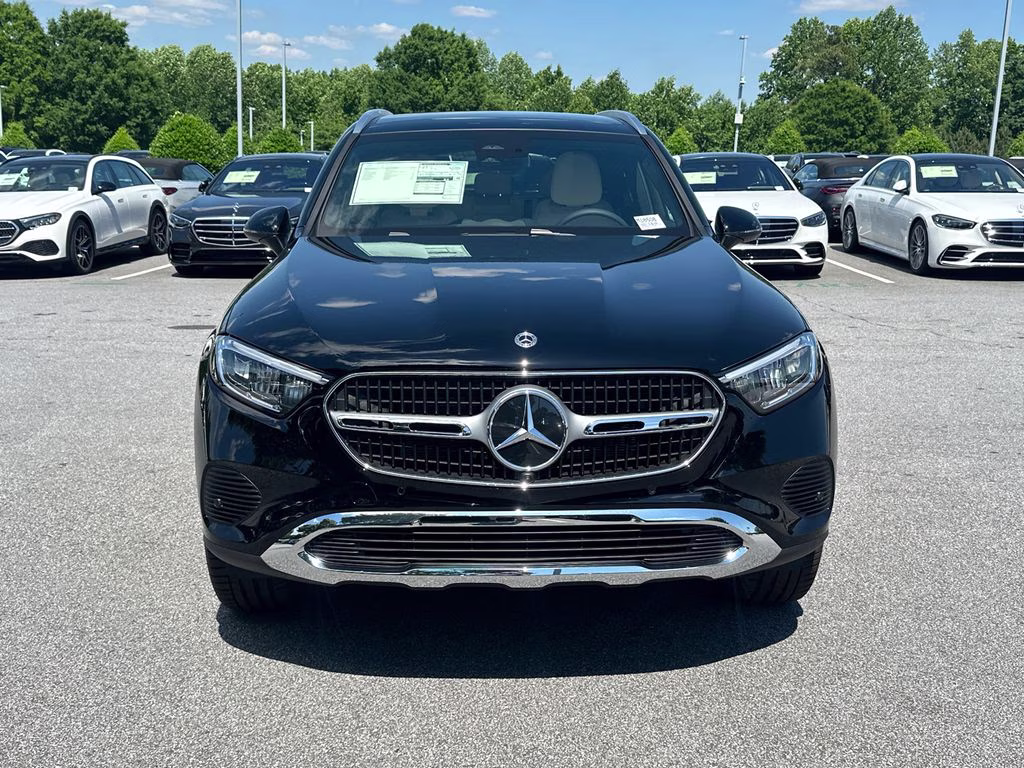 2026 105/040black Mercedes-Benz GLC GLC 300 RWD SUV