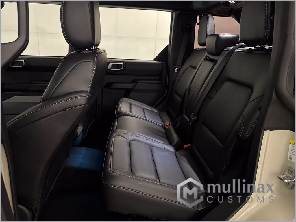 2026 Desert Sand Ford Bronco Outer Banks 4X4 SUV