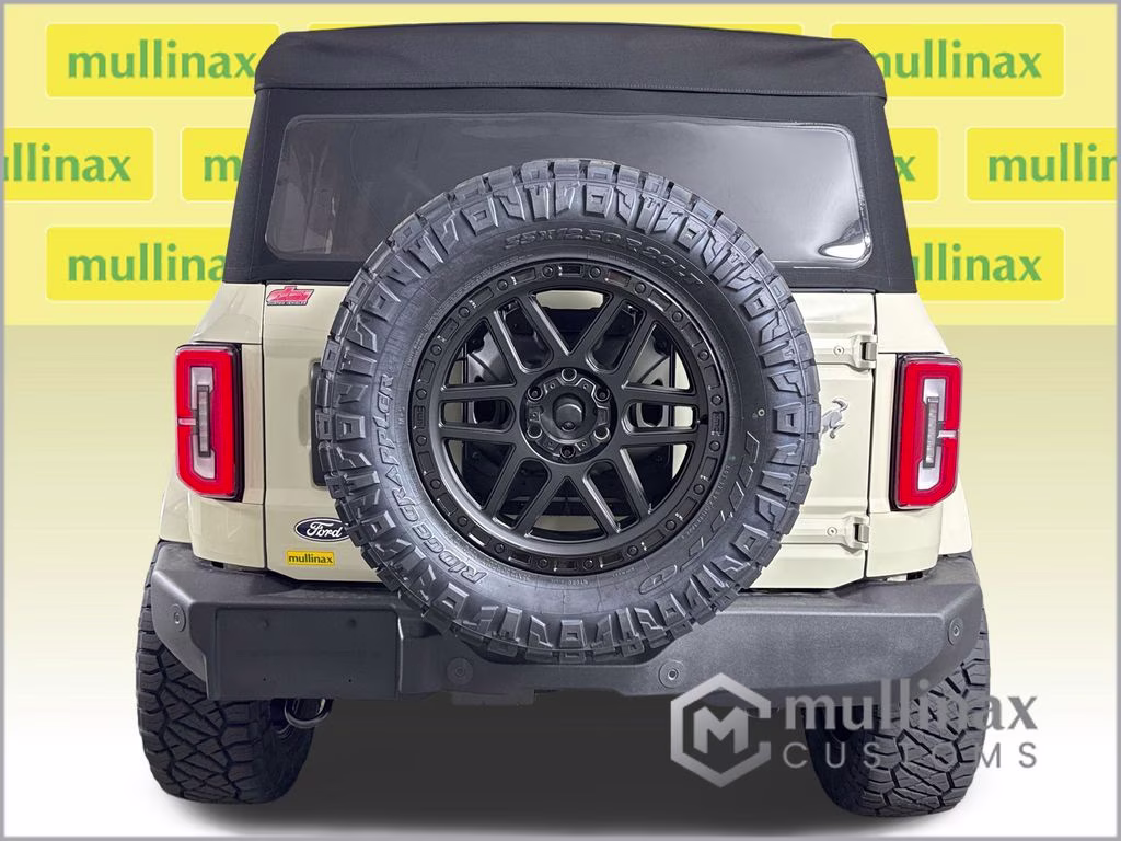 2026 Desert Sand Ford Bronco Outer Banks 4X4 SUV