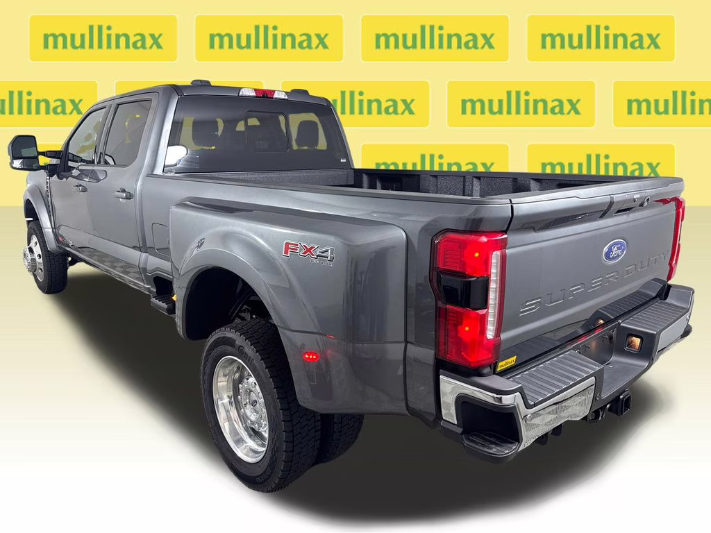 2026 Gray Ford Super Duty F-450 DRW Lariat 4X4 Truck