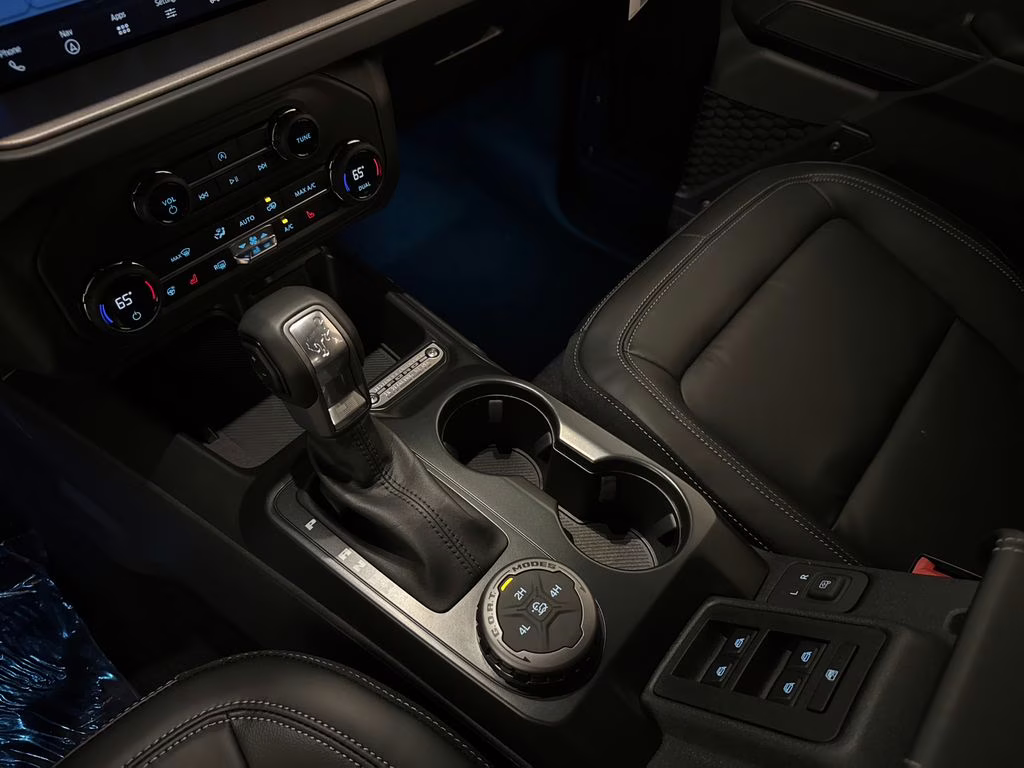 2026 Oxford White Ford Bronco Outer Banks 4X4 SUV