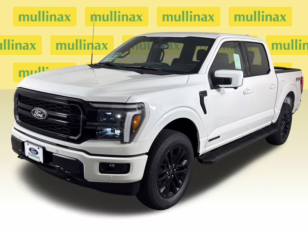 2026 Star White Metallic Tri-Coat Ford F-150 Lariat 4X4 Truck